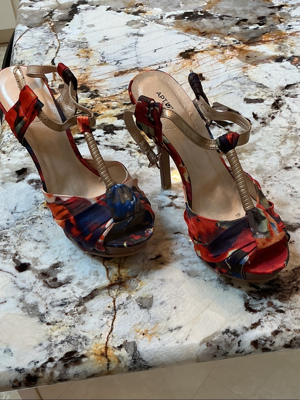 Apt. 9 Red Multicolor Floral T-Strap Platform Heels